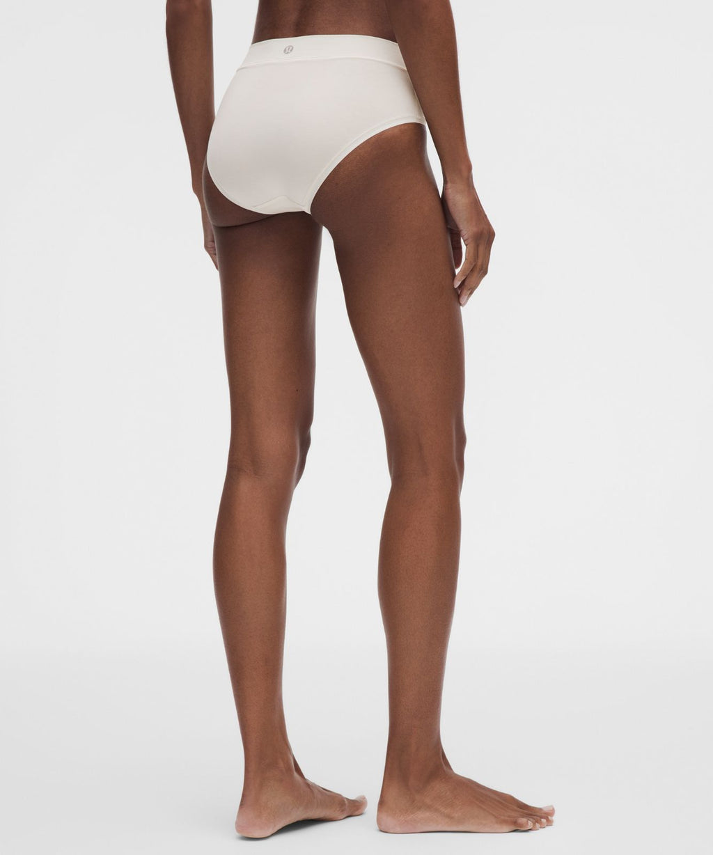 UnderEase High-Rise Bikini Underwear *3 Pack Black/Light Ivory/Sassy Sage