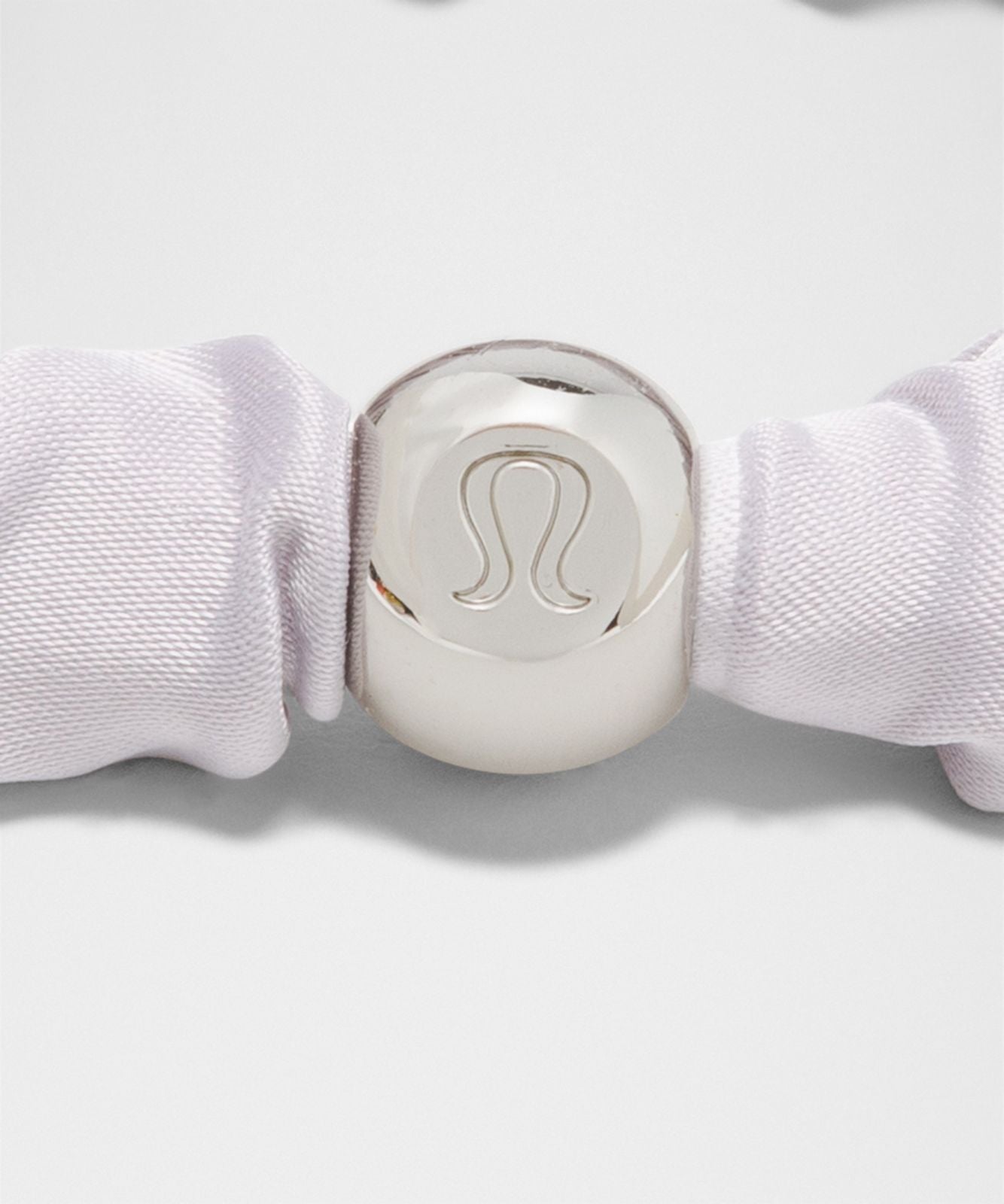 Skinny Scrunchie 3 Pack *Logo Bead Light Ivory/Icy Taupe/Mahogany Muse/Silver