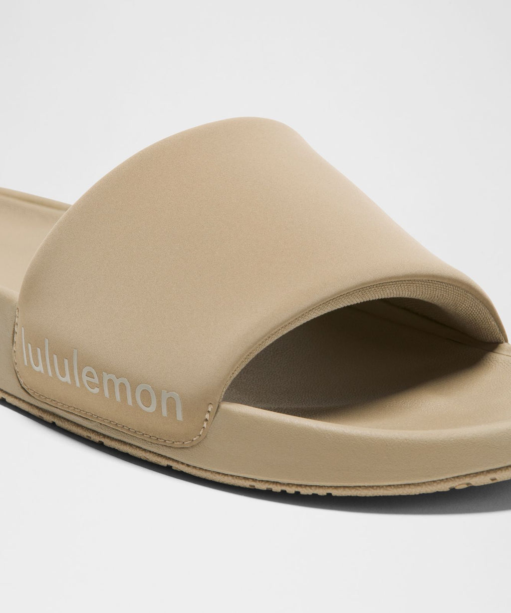 Women's Restfeel Slide Oakwood Tan/Oakwood Tan/Oakwood Tan