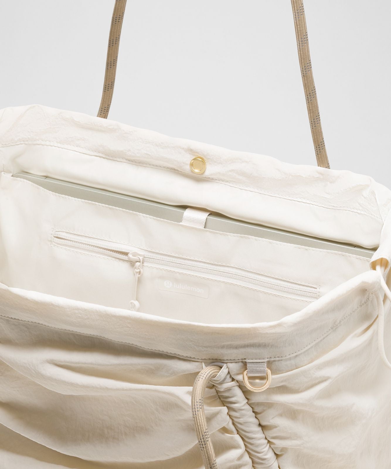 Ruched Tote Bag 24L Light Ivory/Wacky Khaki/Gold