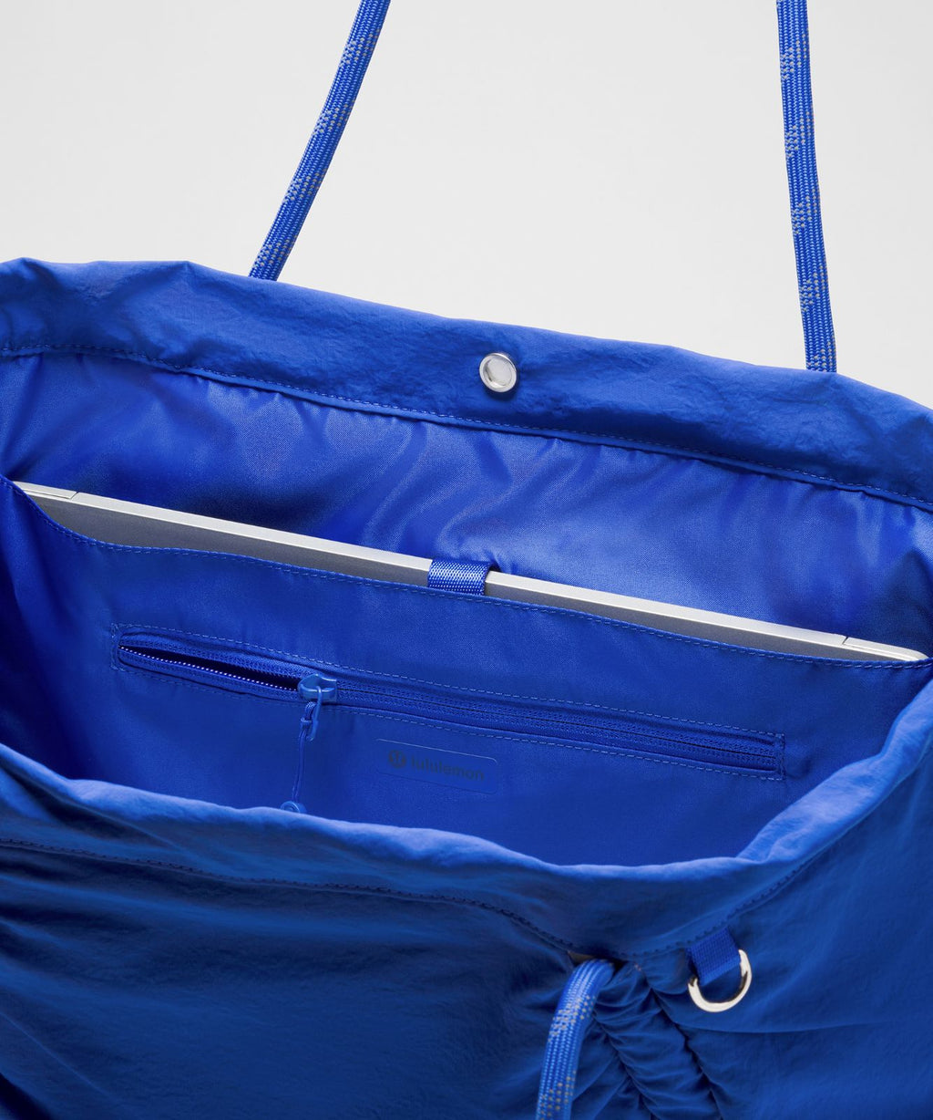Ruched Tote Bag 24L Beach Ball Blue/Silver