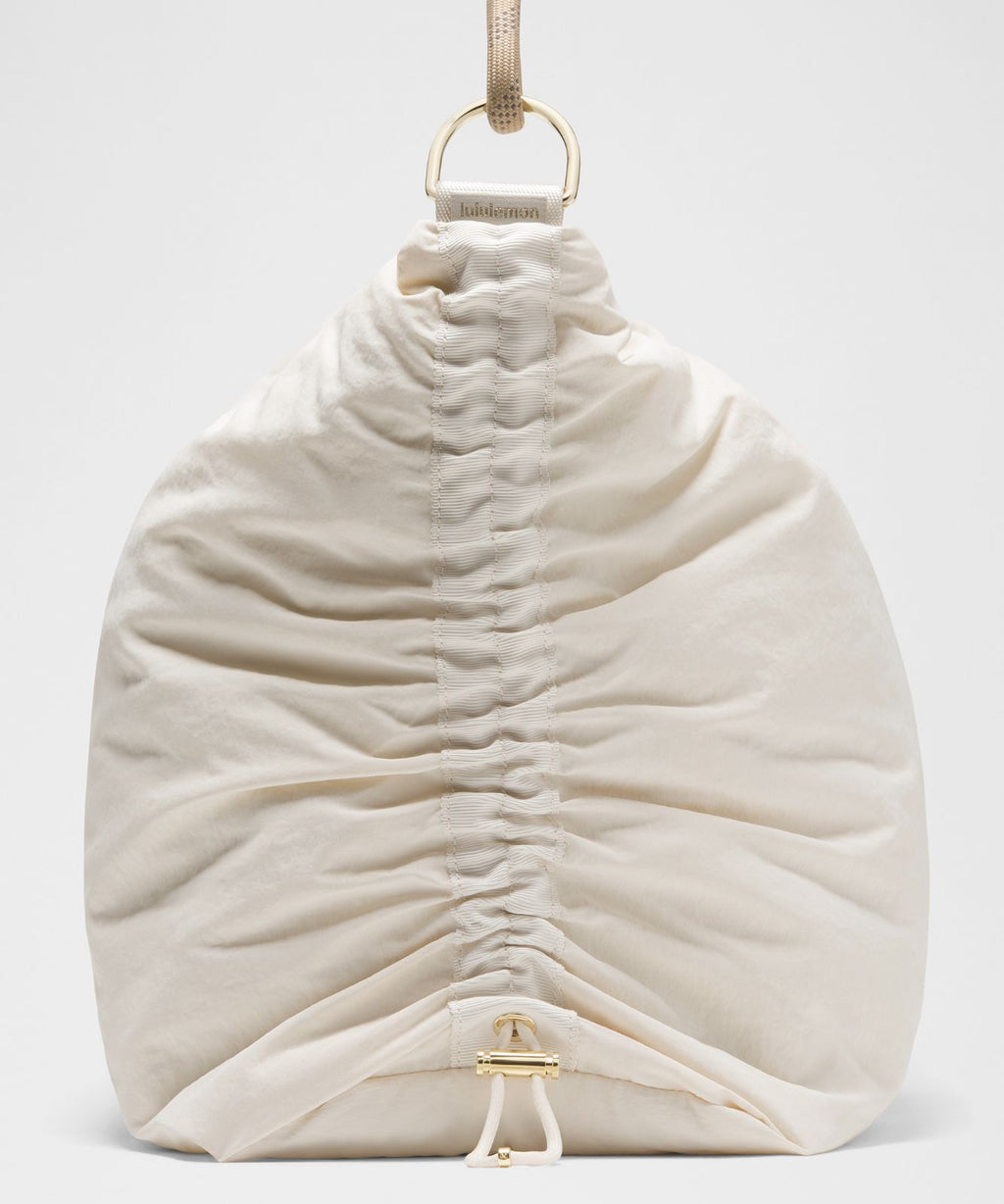 Convertible Ruched Crossbody Bag *Large 16L Light Ivory/Wacky Khaki/Gold