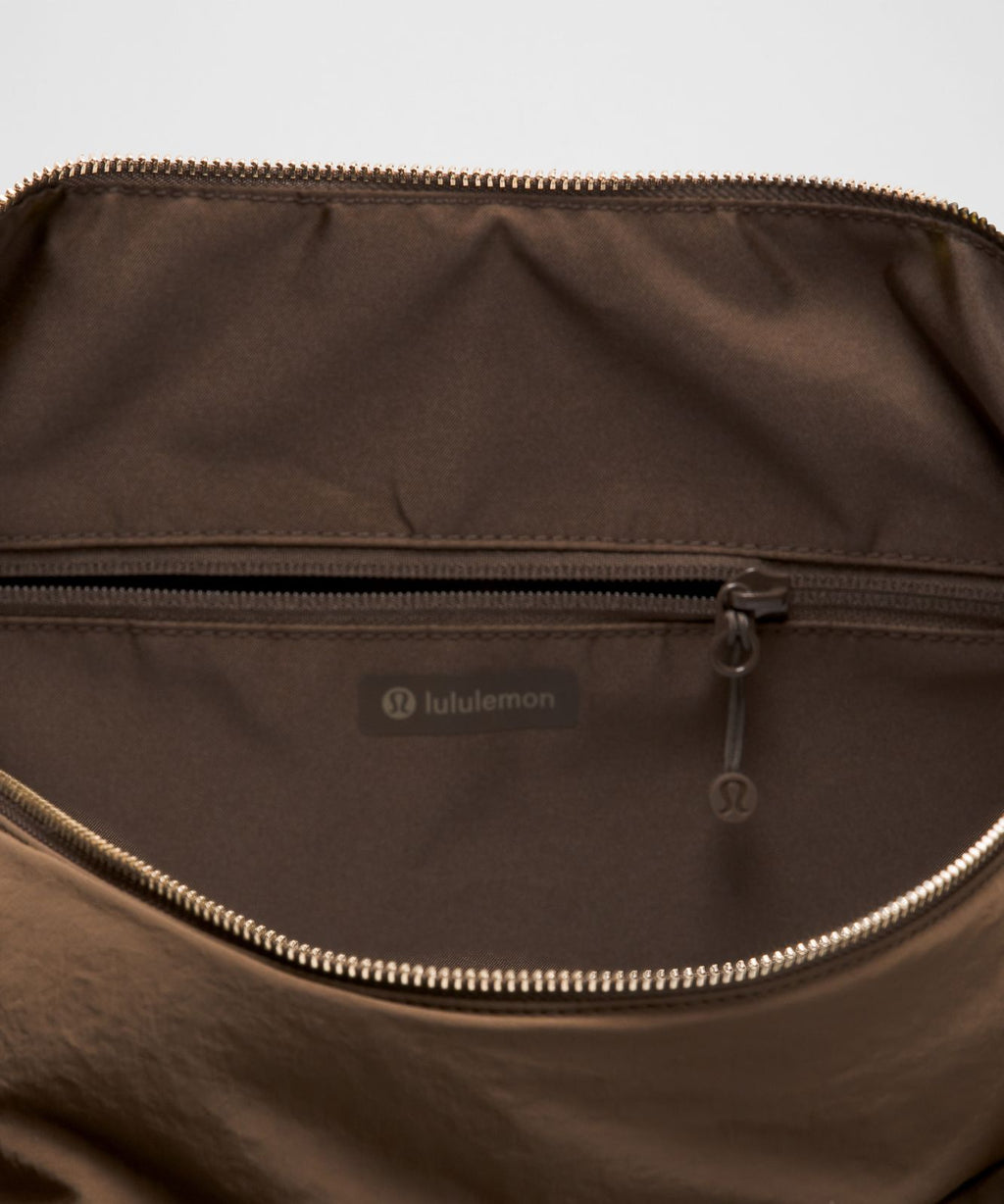 Convertible Ruched Crossbody Bag *Large 16L Walnut Crunch/Nomad/Gold