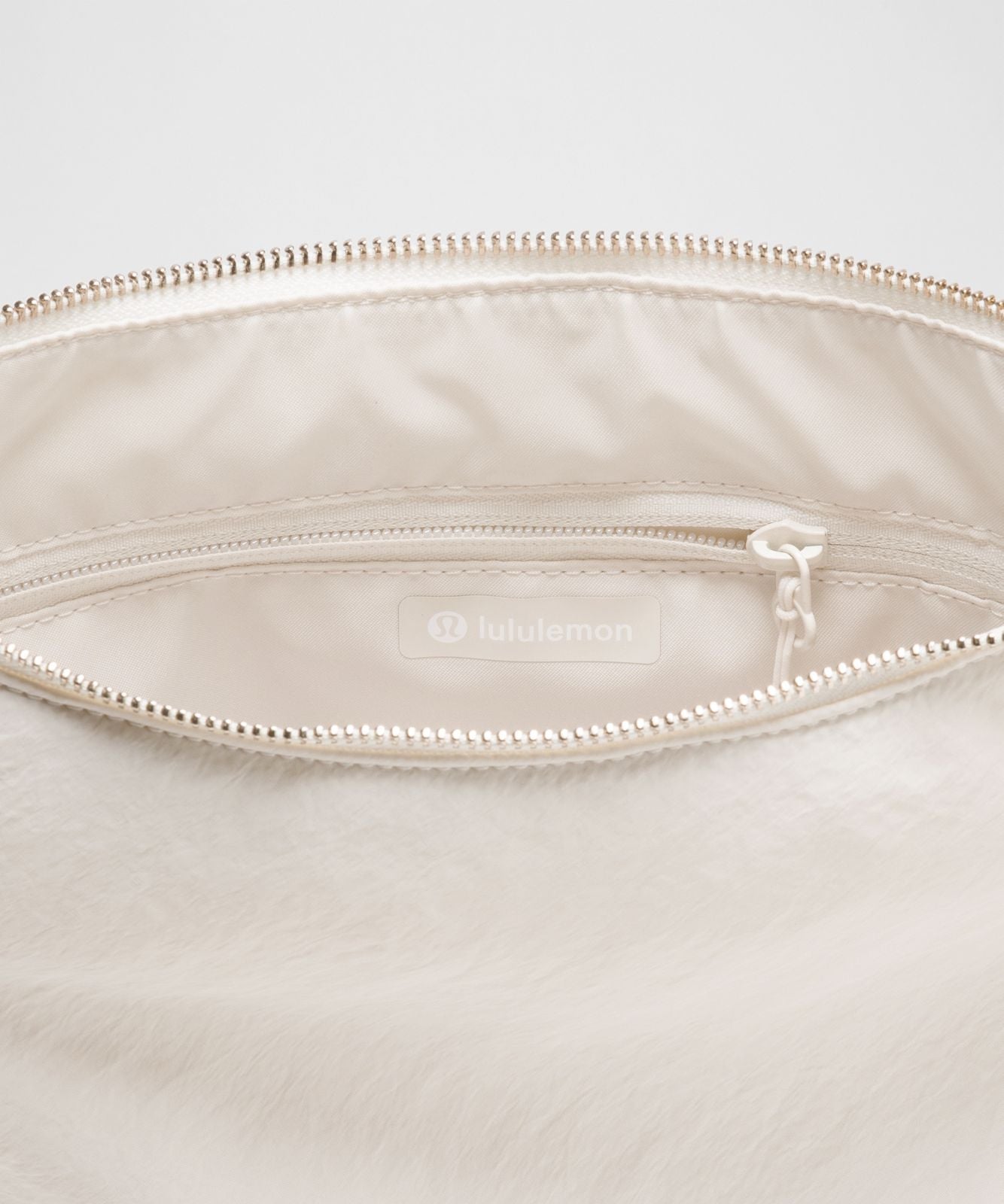 Convertible Ruched Crossbody Bag 6.5L Light Ivory/Wacky Khaki/Gold